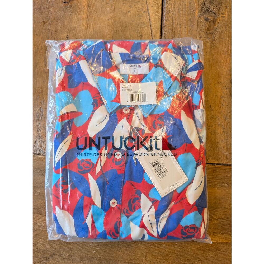 NWT UnTUCKit Faye Dress / Sz 2 / Red, Blue, White Floral - Picture 4 of 5